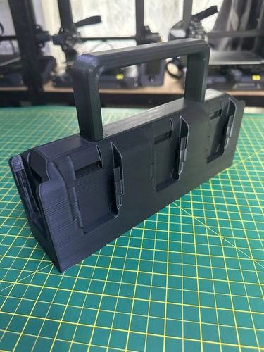 Koszyk na 8 baterii / Akumulatorów, do narzędzi DeWALT 18V i 54V na Arena.pl