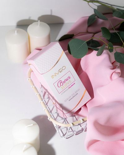 Brows2Love Serum do brwi przyspieszające wzrost z formułą FullBrow na Arena.pl