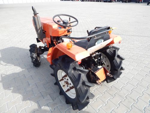Mini Traktorek Hinomoto C144 na Arena.pl