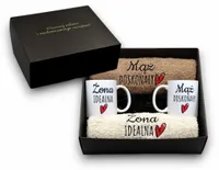 Prezent na ślub zestaw RĘCZNIKI KUBKI wesele haft mąż żona rocznica BOX