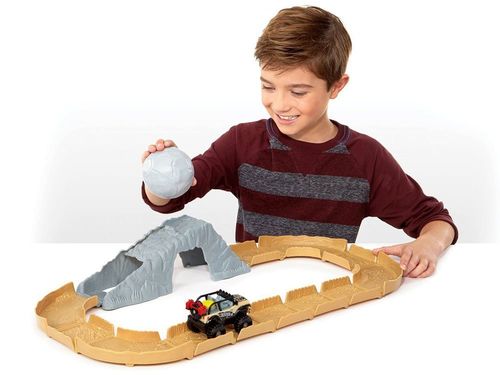 Hasbro Tor Tonka Boulder Escape + autko ZA2775 na Arena.pl