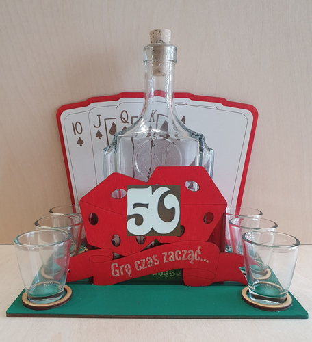 stojak karafka + kieliszki karty  na "50" na Arena.pl