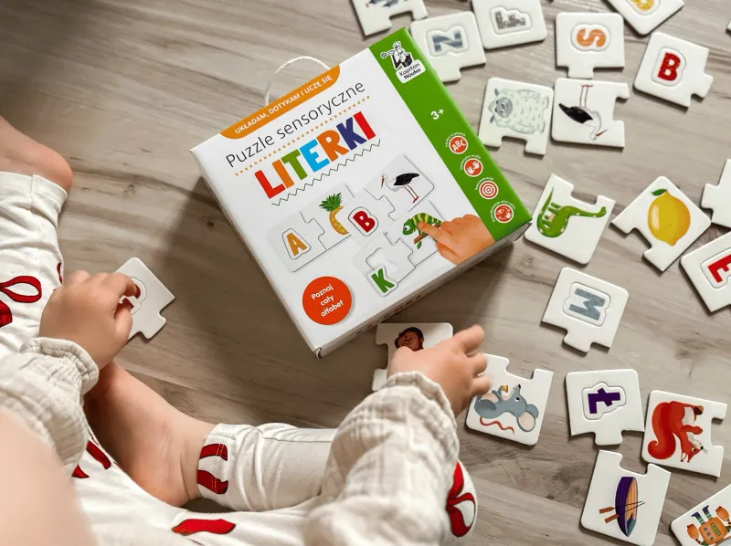 Puzzle sensoryczne 72 elementy. Literki zdjęcie 6