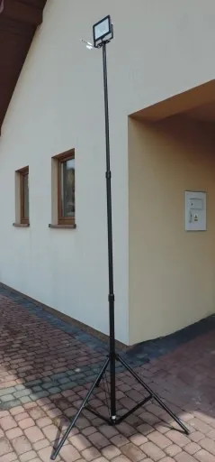STATYW HALOGEN STOJAK 3m + NAŚWIETLACZ LED 100W zdjęcie 3