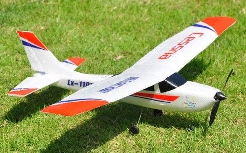 Mini Cessna LX-1101 na Arena.pl