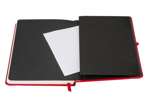 NOTES FORMALIZM A4 KRATKA 192K CZERWONY ANTRA na Arena.pl