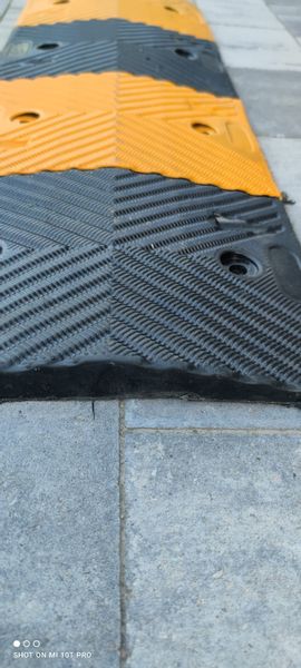 Próg podrzutowy zwalniający 100cm POL5-100GZC zdjęcie 3