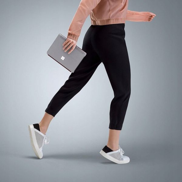 Microsoft Surface Go Intel Pentium Gold 4/64GB Windows 10 Pro zdjęcie 4