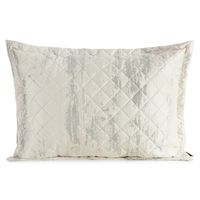 Poszewka Blink 43 50x70 cm biała welwet z geometrycznym srebrnym wzorem