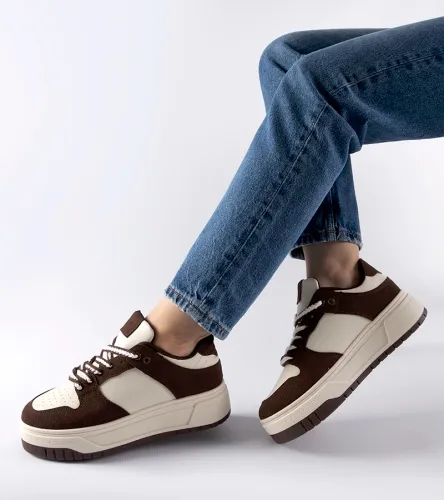 Brązowe sneakersy na platformie Crim 41 na Arena.pl