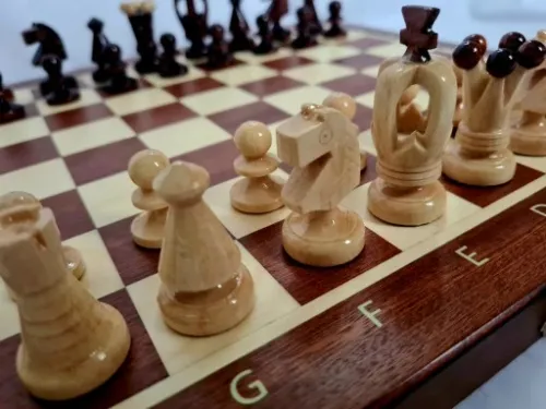 Szachy wykonane z Mahoniu i Jawora na Arena.pl