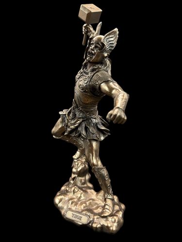 NORDYCKI BÓG THOR Z MŁOTEM VERONESE (WU76419A1) na Arena.pl