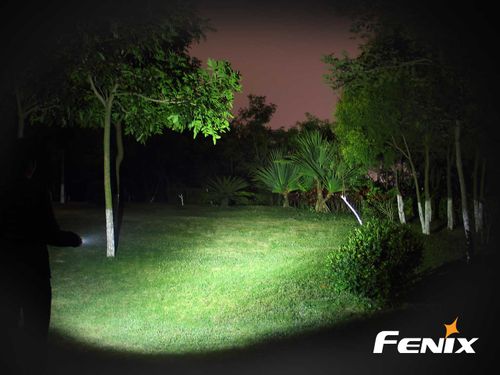 Latarka diodowa Fenix E35 UE na Arena.pl
