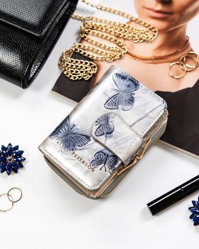 portfel damski w orientacji pionowej ze skóry naturalnej - peterson na Arena.pl