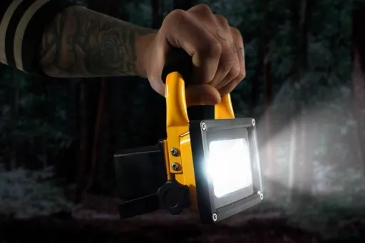 HALOGEN REFLEKTOR 10W BEZPRZEWODOWY AKUMULATOROWY BATERIA NAŚWIETLACZ IP65 zdjęcie 2