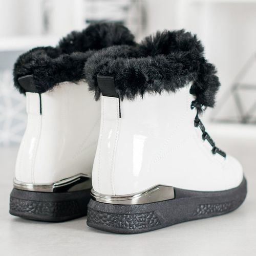 Białe Śniegowce r.40 na Arena.pl