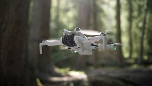Dron DJI Mini 4 Pro (RC 2) na Arena.pl
