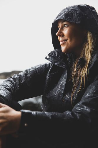 Helly Hansen kurtka damska W Aden Jacket 62650 990 - czarna L na Arena.pl