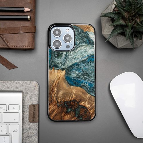 etui bewood unique do iphone 15 pro max - planets - ziemia na Arena.pl