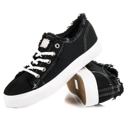 CZARNE TRAMPKI Rozmiar - 40 na Arena.pl