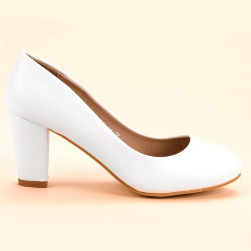 Białe Czółenka r.39 na Arena.pl