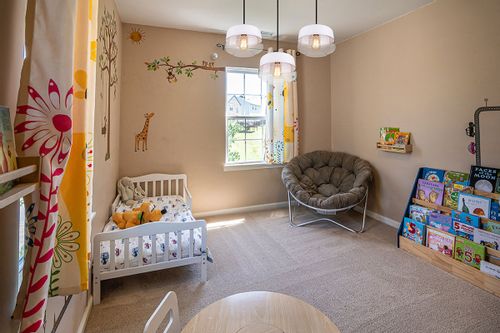 Manhattan Chic No.3 biały na Arena.pl