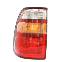 Toyota Land Cruiser FJ100 Lampa tylna lewa