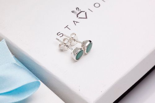 Srebrne kolczyki KDS4394 - Szmaragd na Arena.pl