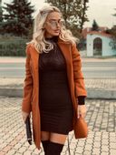 ELEGANCKI PŁASZCZ DAMSKI Z OZDOBNYMI GUZIKAMI COCO RUDY XS/S