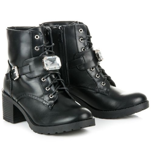 Workery na słupku r.39 na Arena.pl