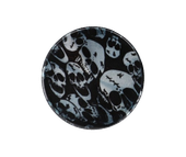 Czarny Metalowy Młynek do Tytoniu Suszu CBD Czarny ze Srebrnymi Czaszkami