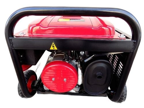 Agregat prądotwórczy GENERATOR 2900W GERMAN AVR+ na Arena.pl