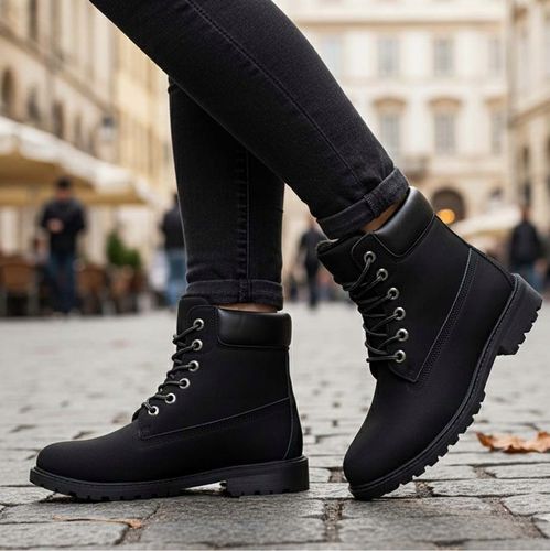 BUTY ZIMOWE DAMSKIE SPORTOWE OCIEPLANE ŚNIEGOWCE TRAPERY BOTKI P4 na Arena.pl