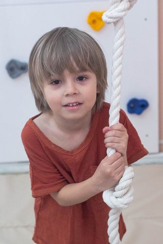 lina gimnastyczna z węzłami kolorowa MALPISZON.PL na Arena.pl