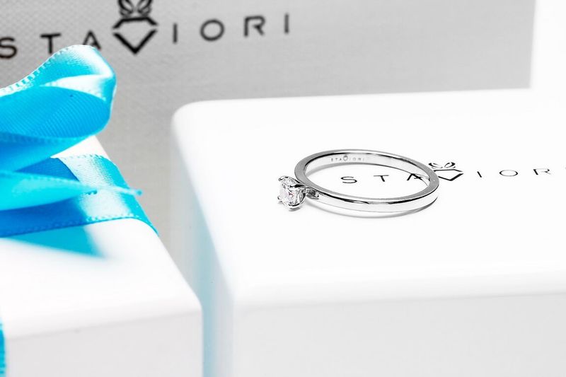 Emaga Złoty pierścionek PBD2500 - Diament zdjęcie 13