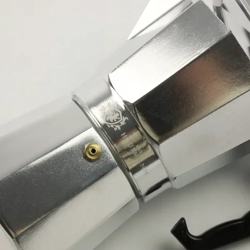 KAWIARKA ALUMINIOWA ZAPARZACZ DO KAWY KAFIETERKA WŁOSKA MOKA NA 6 FILIŻANEK na Arena.pl