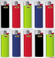 Zapalniczka BIC J26 MAXI KOLOR MIX krzesiwo 10szt + GRATIS