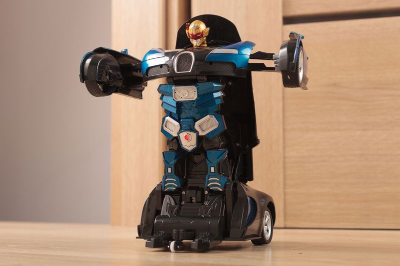 ZABAWKA 2W1 ROBOT + AUTO ”BORDO” zdjęcie 12