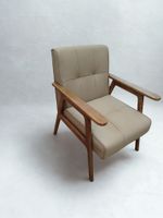 FOTEL BEŻOWY KLASYCZNY W EKOSKÓRZE FW9