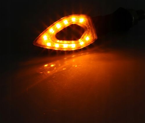 KIERUNKOWSKAZY KIERUNKI MIGACZE STRZAŁKI 12 LED na Arena.pl