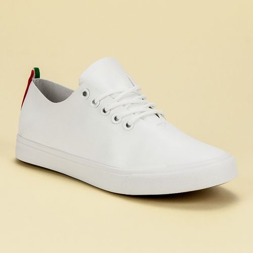 Wiązane Trampki r.37 na Arena.pl