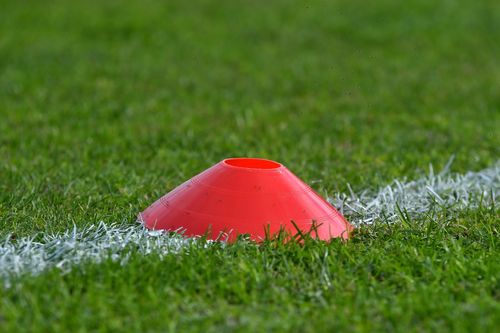 Pachołki treningowe grzybki na Arena.pl