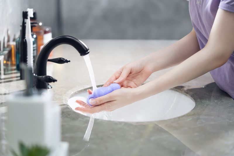 Femometer LILAC trenażer kegla dna miednicy z inteligentną aplikacją zdjęcie 9