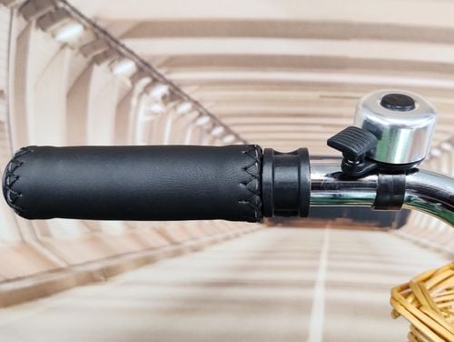 Rower miejski SHIMANO 7 biegów koło 26" rama 17" + kosz, oświetlenie,stopka na Arena.pl