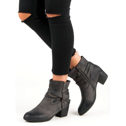 Botki na obcasie r.39 na Arena.pl