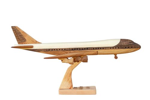 Duży model samolotu "Air Force One" na Arena.pl