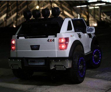 Pojazd Long Biały na Arena.pl