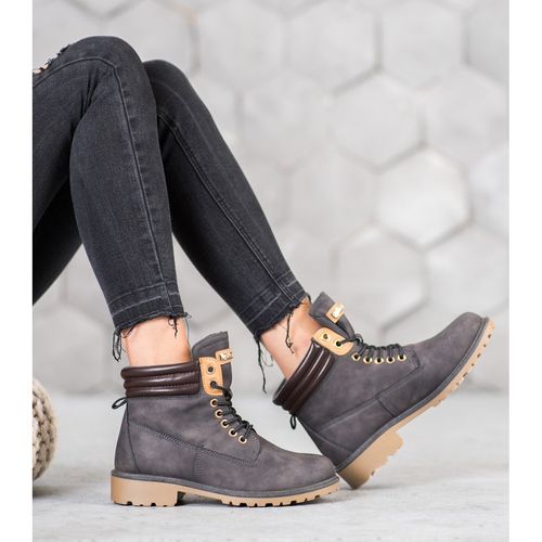 Stylowe Traperki r.38 na Arena.pl