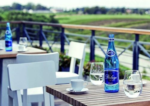 CISOWIANKA Perlage woda musująca pet 18 butelek x 700ml na Arena.pl