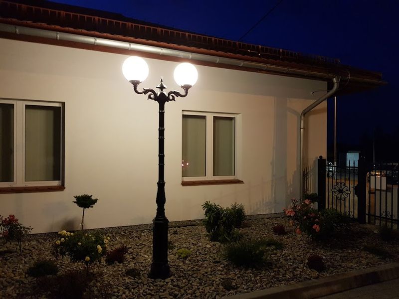 LAMPA GI 2xKULA - stojąca  H-3000 zdjęcie 5
